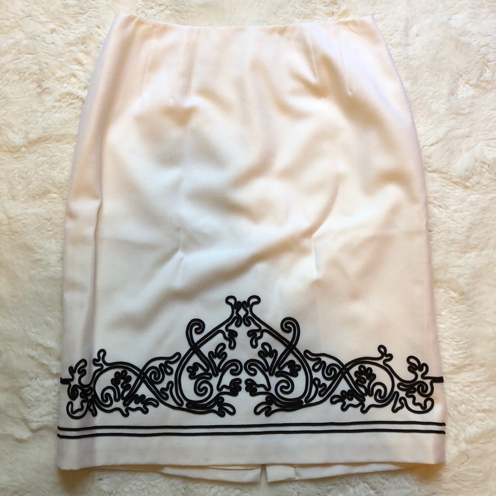 Talbots wool skirt with piping detail